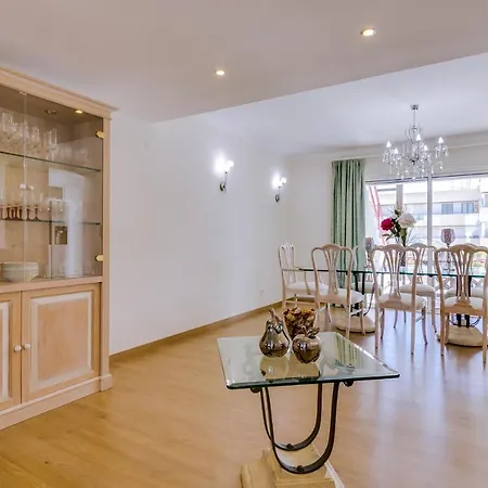 Vila Marina - Luxurious - Sea View Apartment