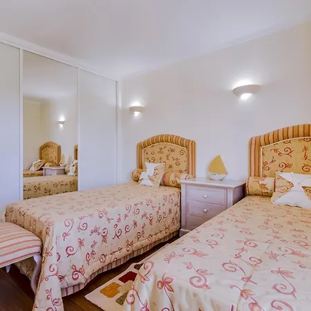 Vila Marina - Luxurious - Sea View Apartment